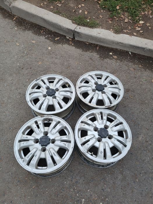 Диски r15 в отличном состоянии