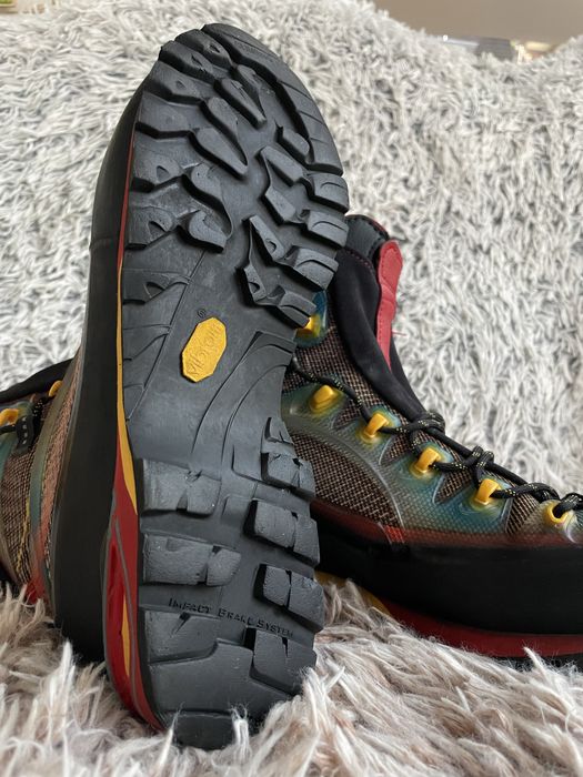 Bocanci/ghete La sportiva trango