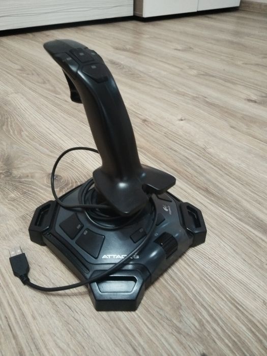 Джойстик Logitech ATTACK 3