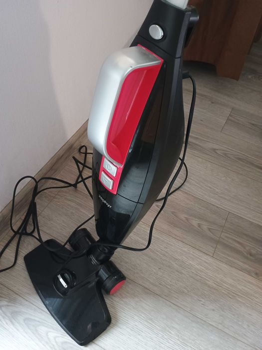 Вертикална прахосмукачка ZEPHYR ZP 1001 TR