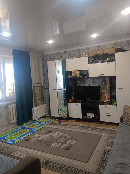 2 комн.квартира на Ауэзова 21/1