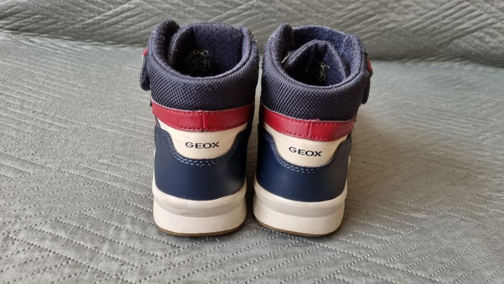 Зимни обувки Geox