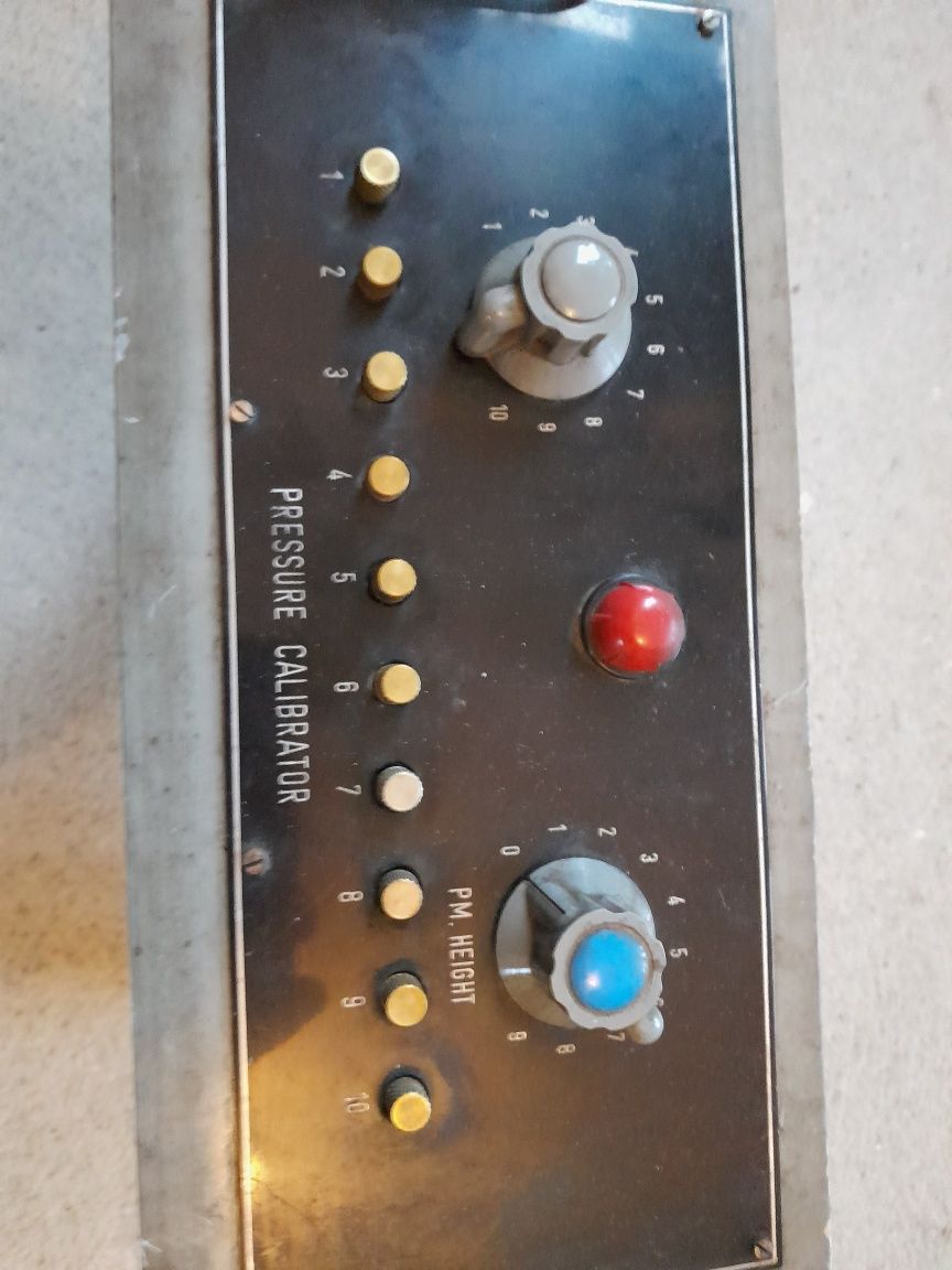 Modul voltmetru panou vintage, comutator, reostat