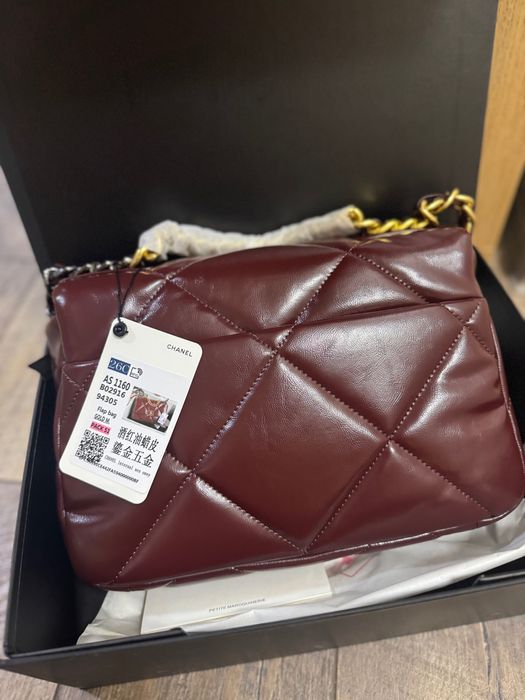 Дамска чанта нова