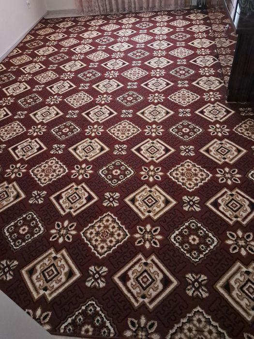 Gilam sotiladi 3×4,5