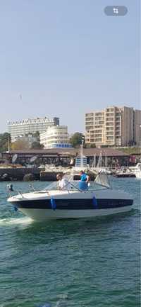 Barca Bayliner Capri