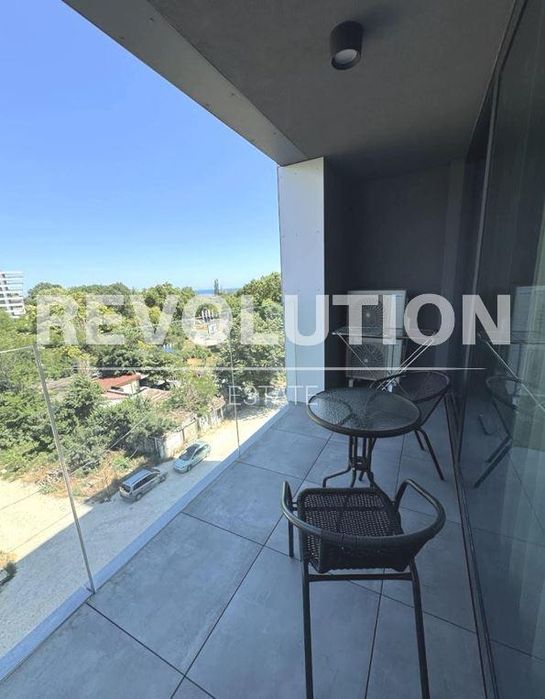 Дава се под наем Двустаен апартамент в Варна, Чайка - 66 кв.м за 800 € - Снимка #4