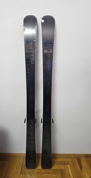 NOU Schiuri Rossignol 24/25 W 82 Basalt Xpress (151 cm) + legaturi