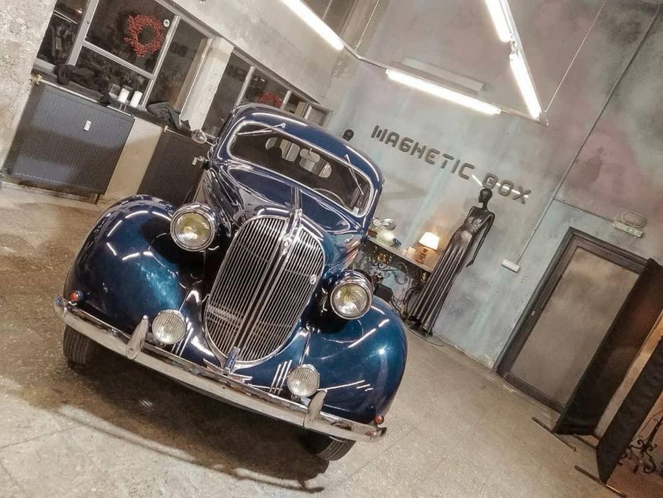 Inchiriez masina de epoca — Aer Conditionat —