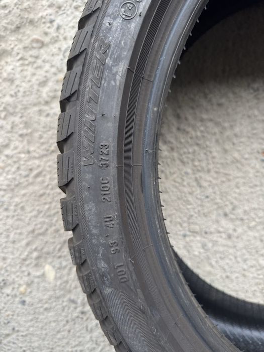 225/40/18 M+S , 2x PIRELLI 2023 !