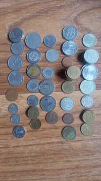 Продам  разные монеты и деньги