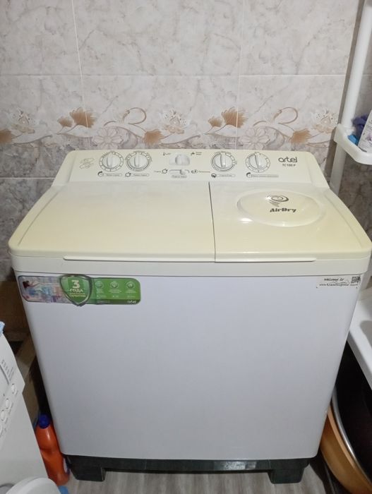 Продаётся машинка полуавтомат