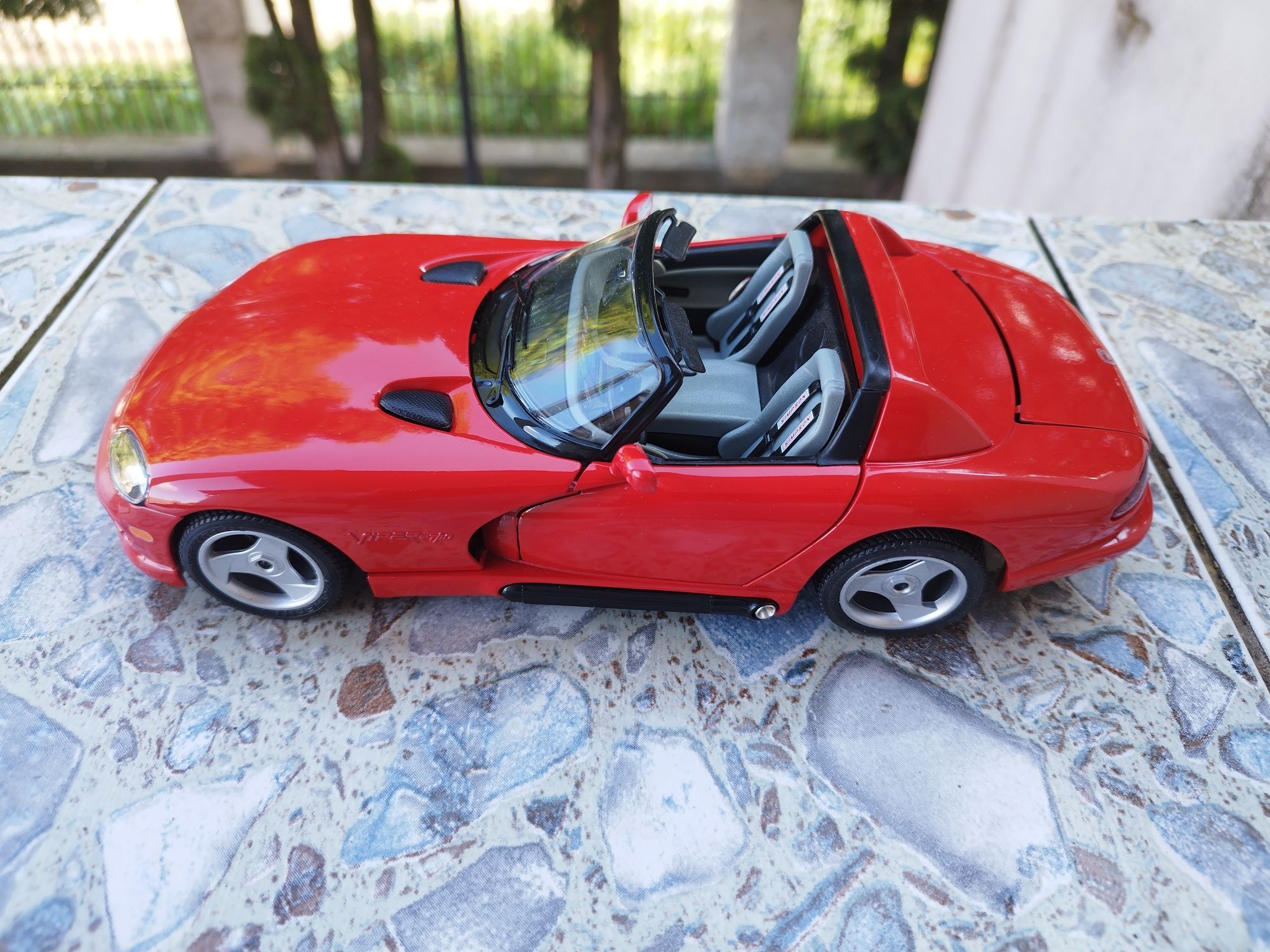 Dodge Viper, macheta Bburago 1:18