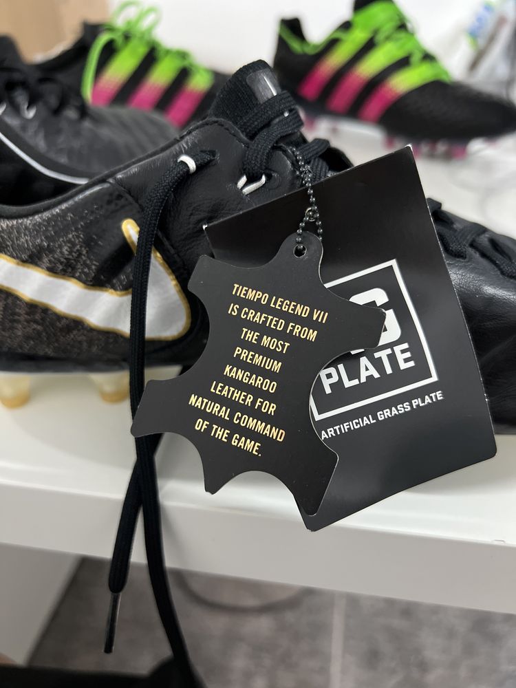 Nike Tiempo IV Legend Pro Football Boots