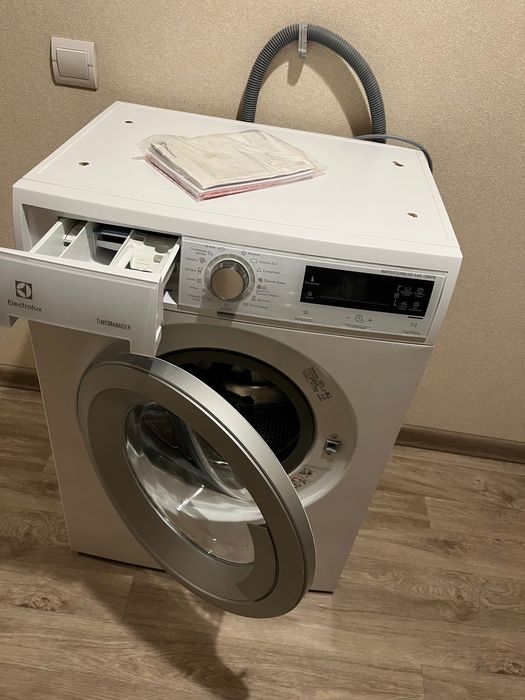 Стиральная машина Electrolux
