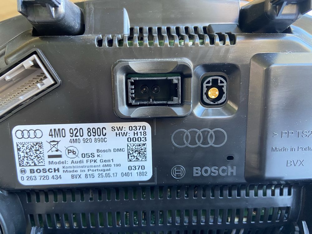 Дигитален километраж Audi Q7 4M / 4M0920890C