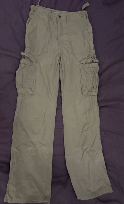 Дамски карго панталон Bershka