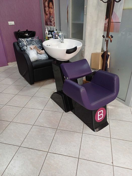 Фризьорска измивна колона