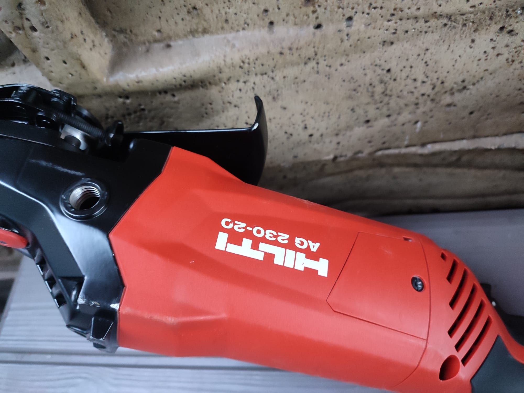 Hilti polizor de 2000 W