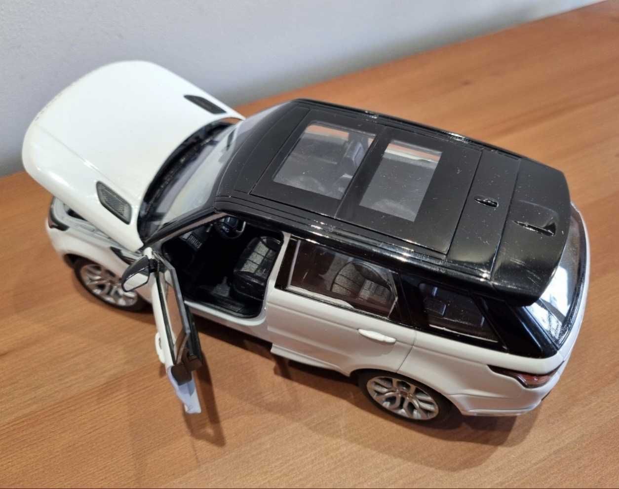 1:24 Range Rover Sport, Discovery - с рег. номера по избор