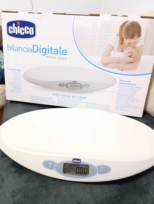 Бебешка везна Chicco
