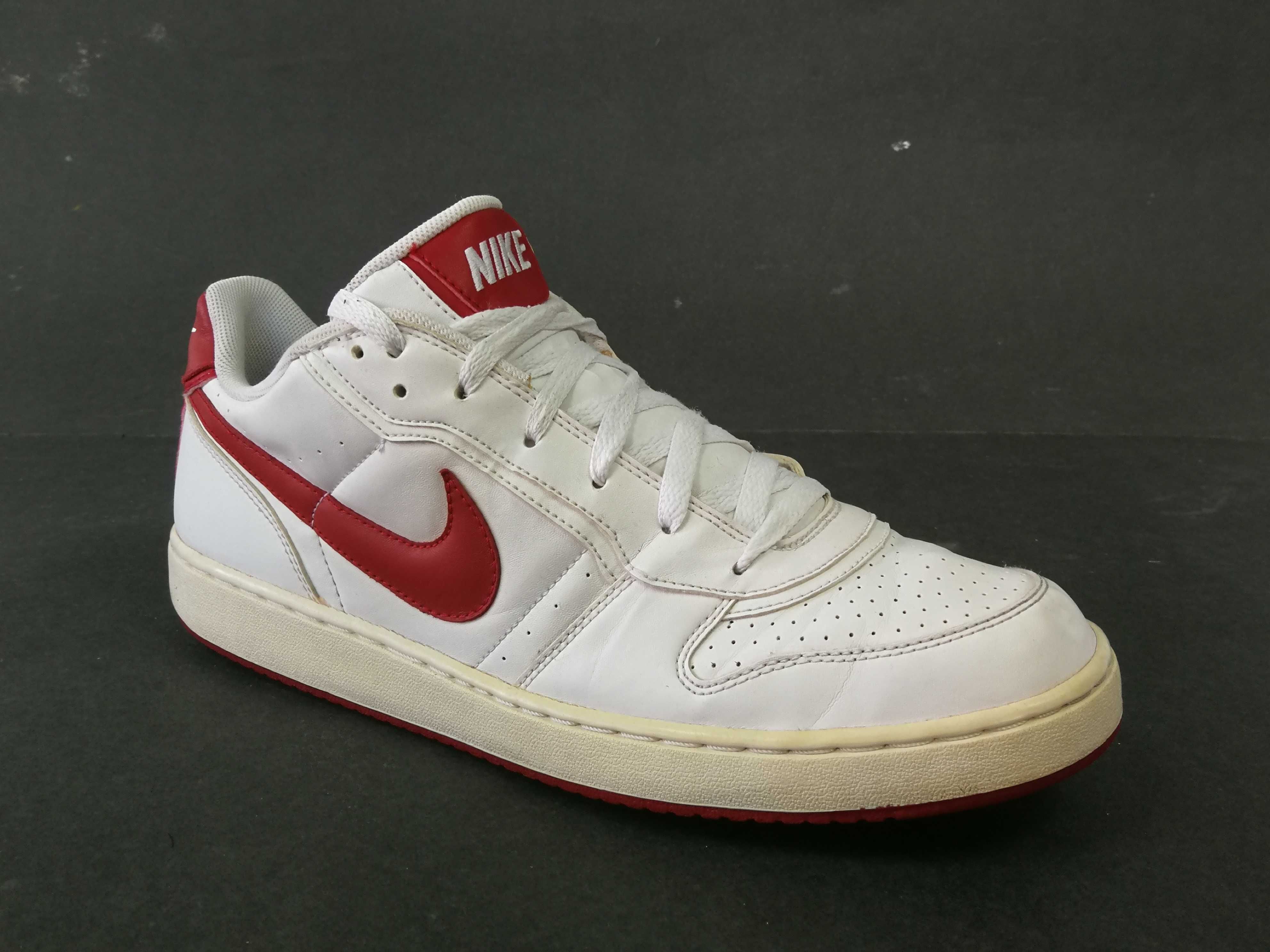 Ghete Adidasi 45 46 NIKE AIR FORCE 1  PIELE  - Indonesia  IMPECABILI