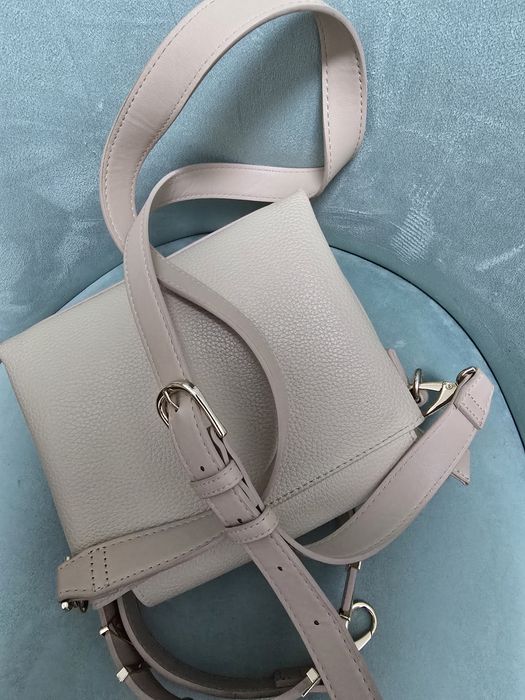 Geanta Valentino  crem