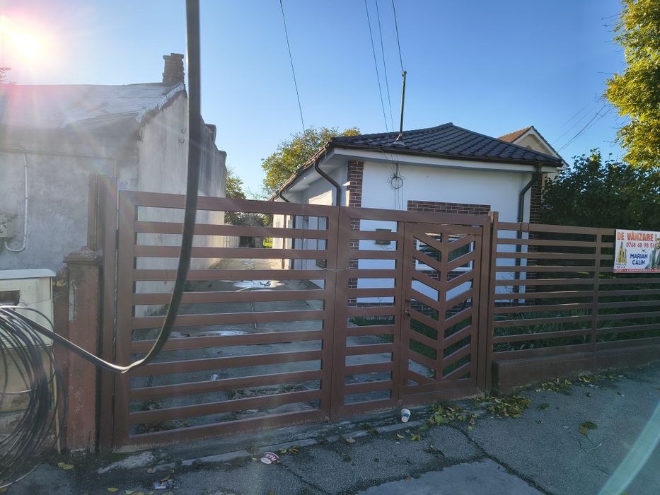 Vând,schimb sau închiriez!
Vând casă pe strada Tudor Vladimirescu (lan