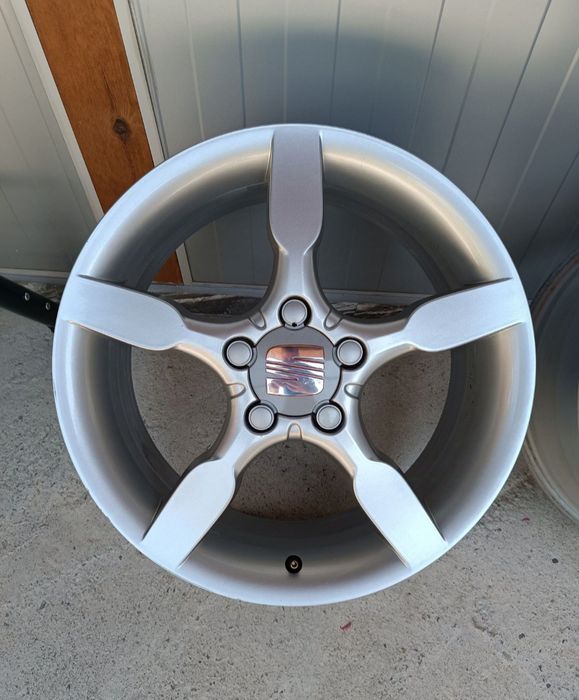 17/5/112-СЕАТ-ЛЕОН,АЛТЕЯ, АЛХАМБРА-нов внос-перфектни