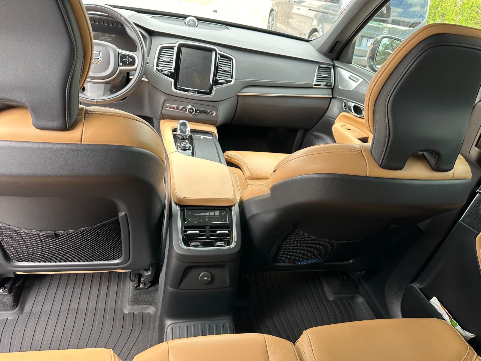 De Vanzare Volvo XC90 Plug-in Hybrid T8 2022 DEFECT!