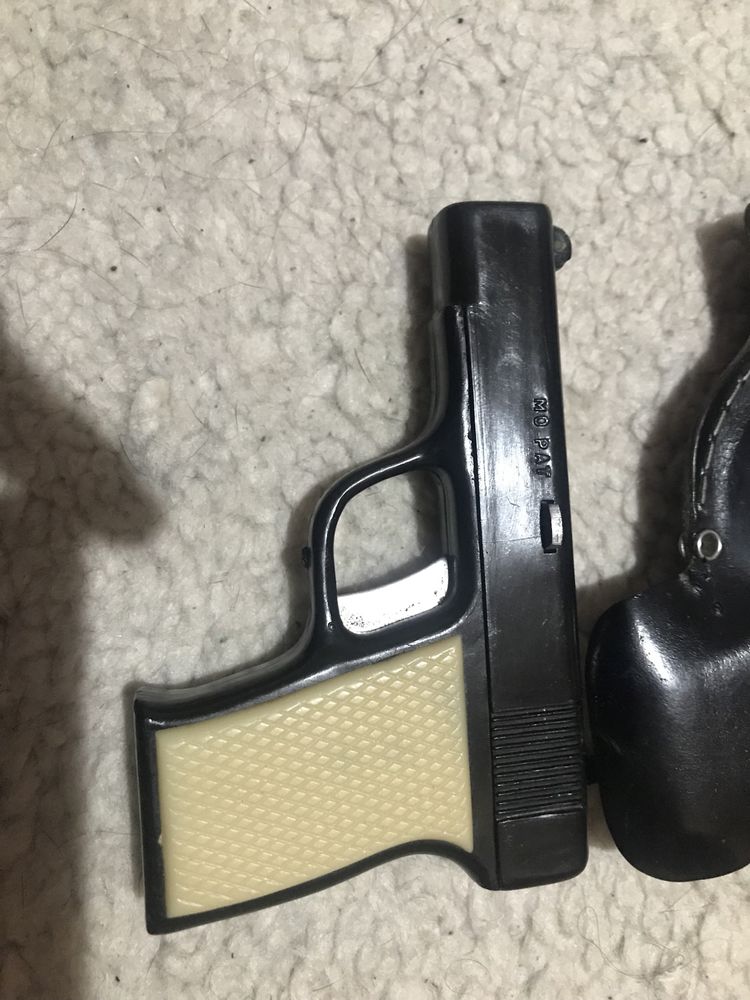 Briceag,cutit vechi automat tip pistol Toledo Inox