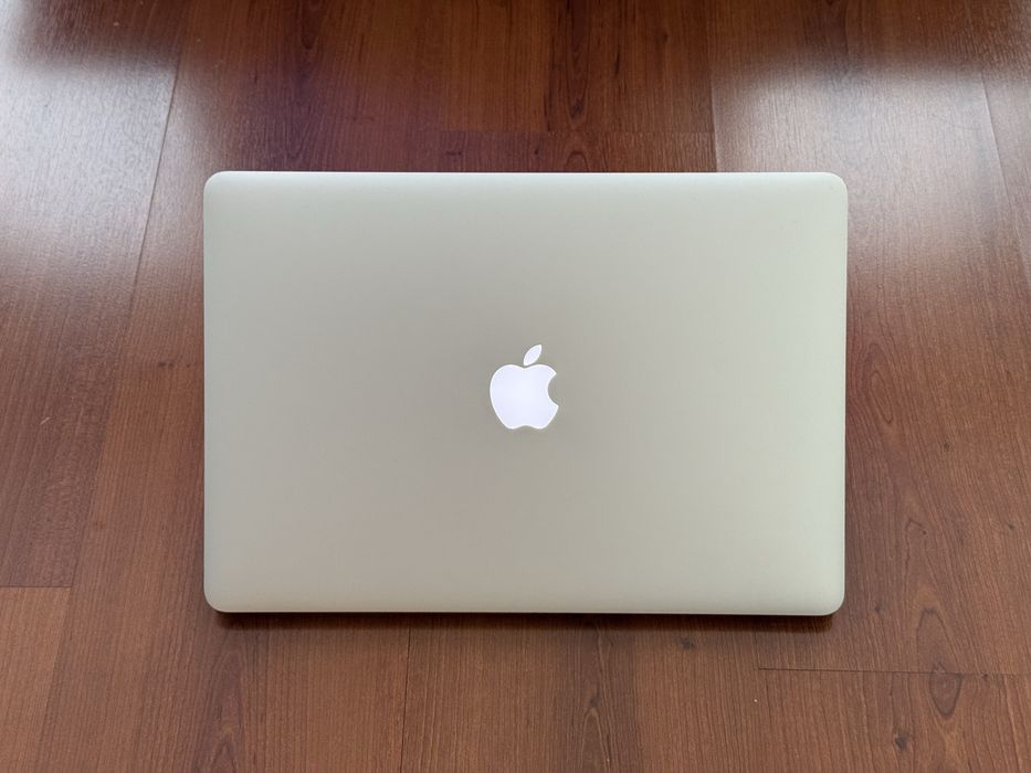 Отличен 15.4’ Retina/Macbook Pro 15 Mid 2015/Intel Core i7/16GB/256GB