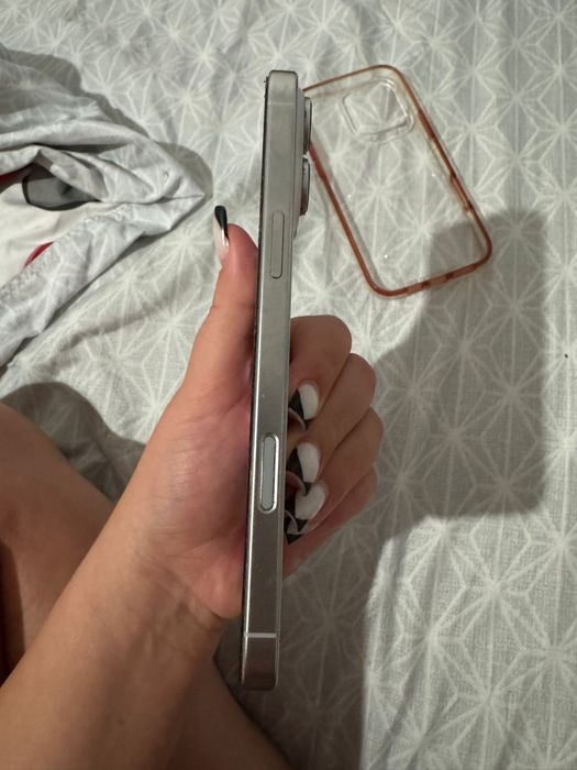 Iphone 16 Pro Max Alb