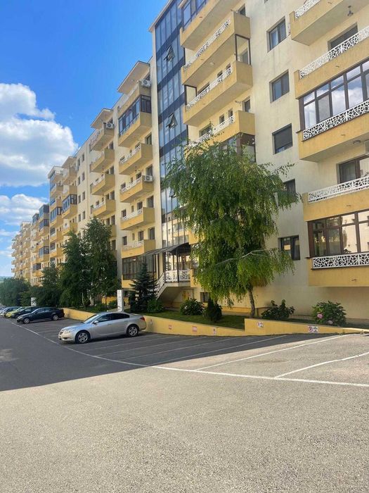 Persoana fizica vând apartament cu 2 camere în CUG