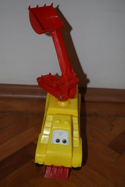 miniexcavator de jucarie