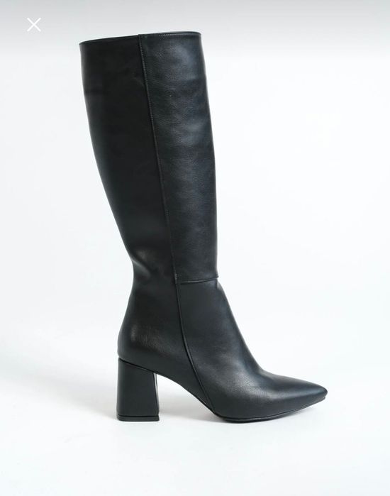 Ботуши черни  39 номер