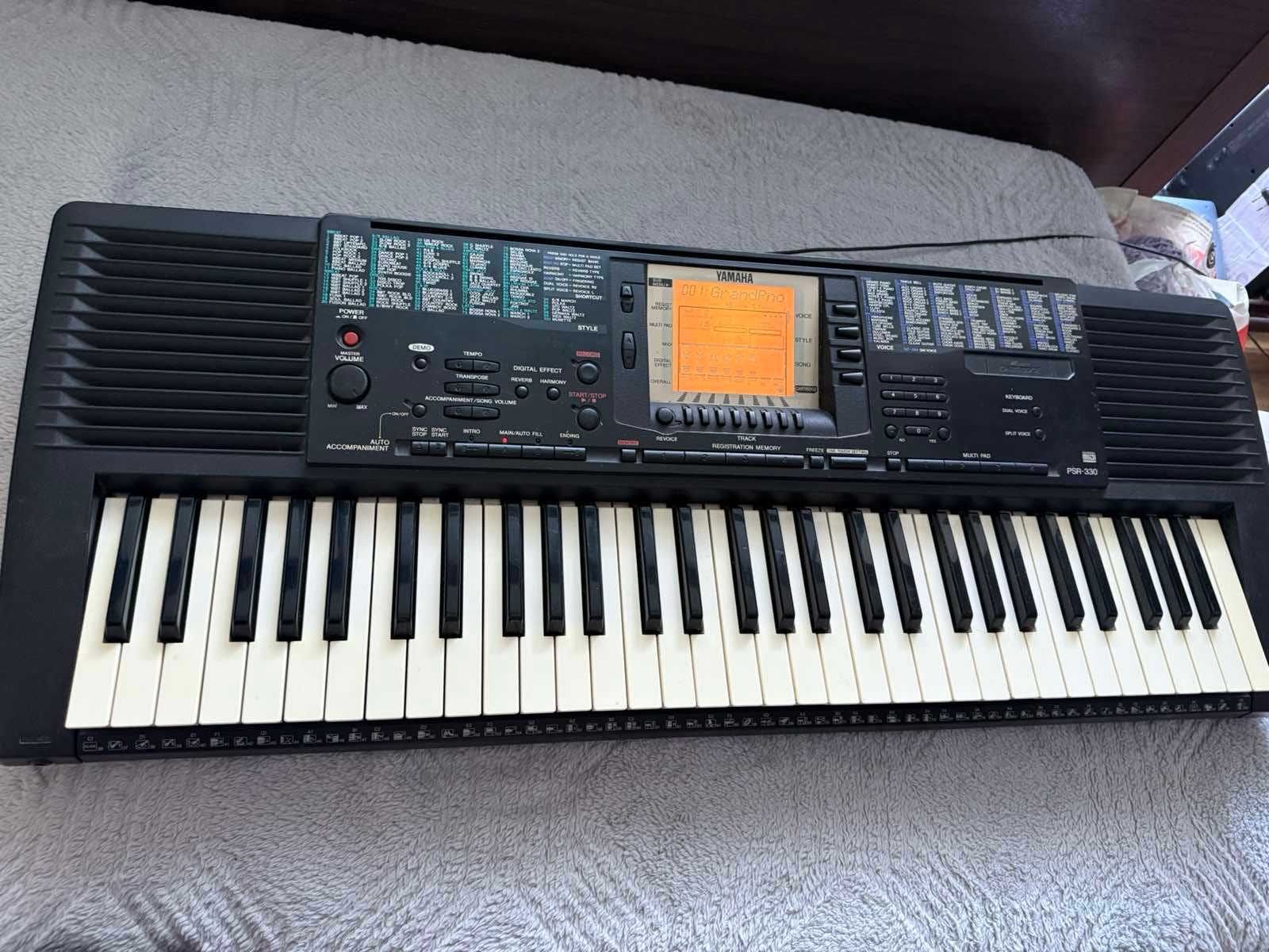 Йоника пиано синтезатор yamaha PSR 330
