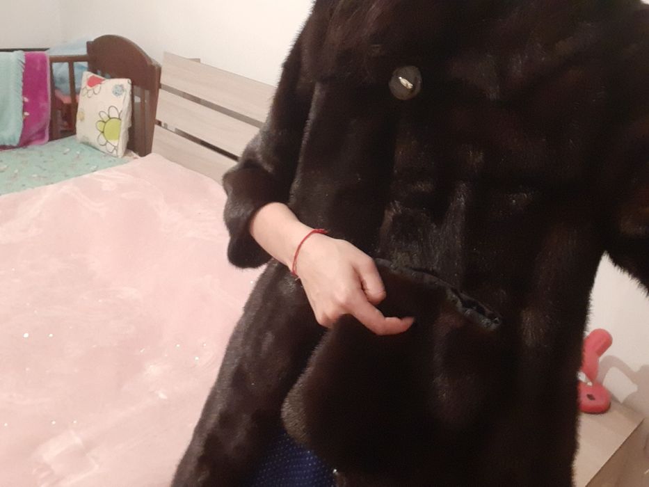 Продам норковую шубу