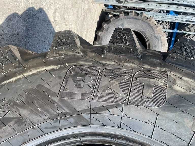 800/65 R32 Cauciucuri noi agricole de COMBINA Radiale BKT AGRIMAX