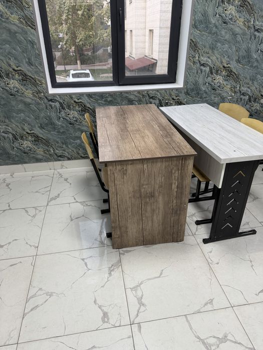 Столы стулья тумба