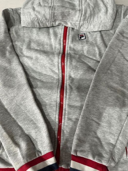 Кофта спортFila с капюшоном