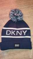 шапка  на   DKNY