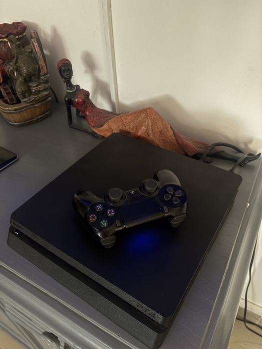 vand PlayStation 4 SLIM