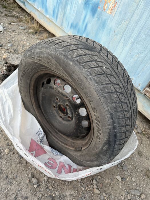 Зимние шины 205/65/15