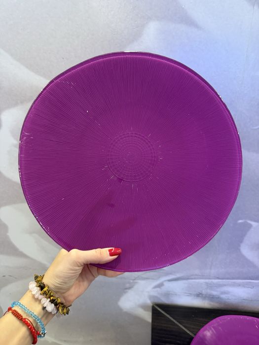 Стъклени чинии и плата в перфектно състояние