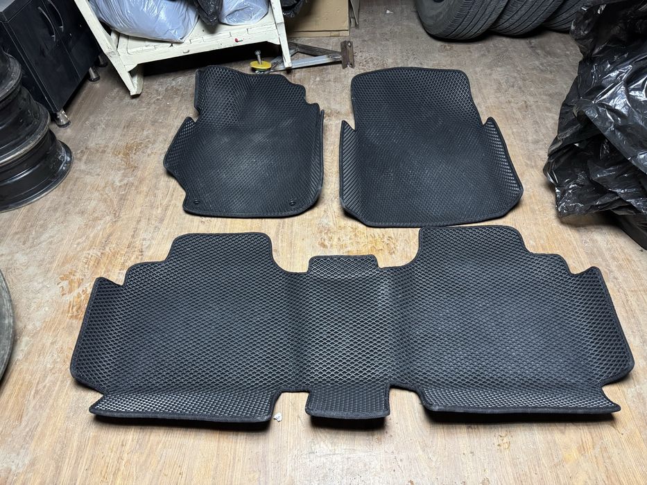 Полики Ева на Камри 40/50