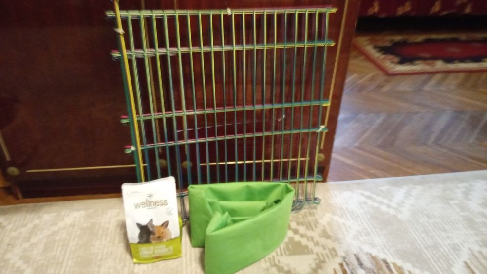 Husa suport țarc iepuri + țarc iepurasi + Mâncare iepurasi