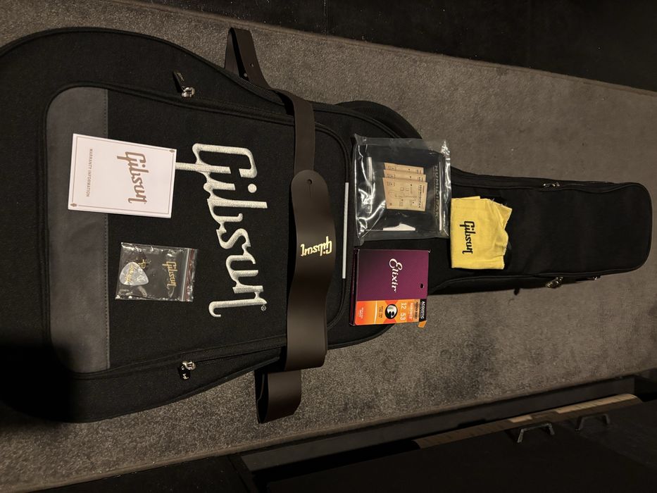 Gibson J-45 Special/Sunburst