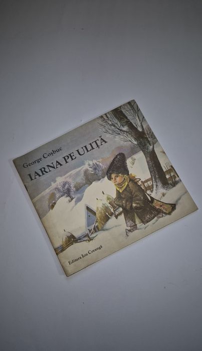 Iarna pe uliță carte copii perioada comunista