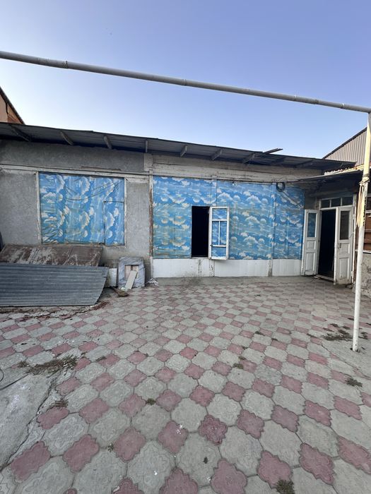 studentlar uchun kvartira hovli 350.000 sumdan hamma sharoiti bor